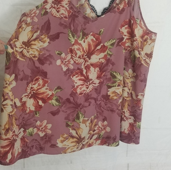 Torrid floral cami top - Picture 7 of 10